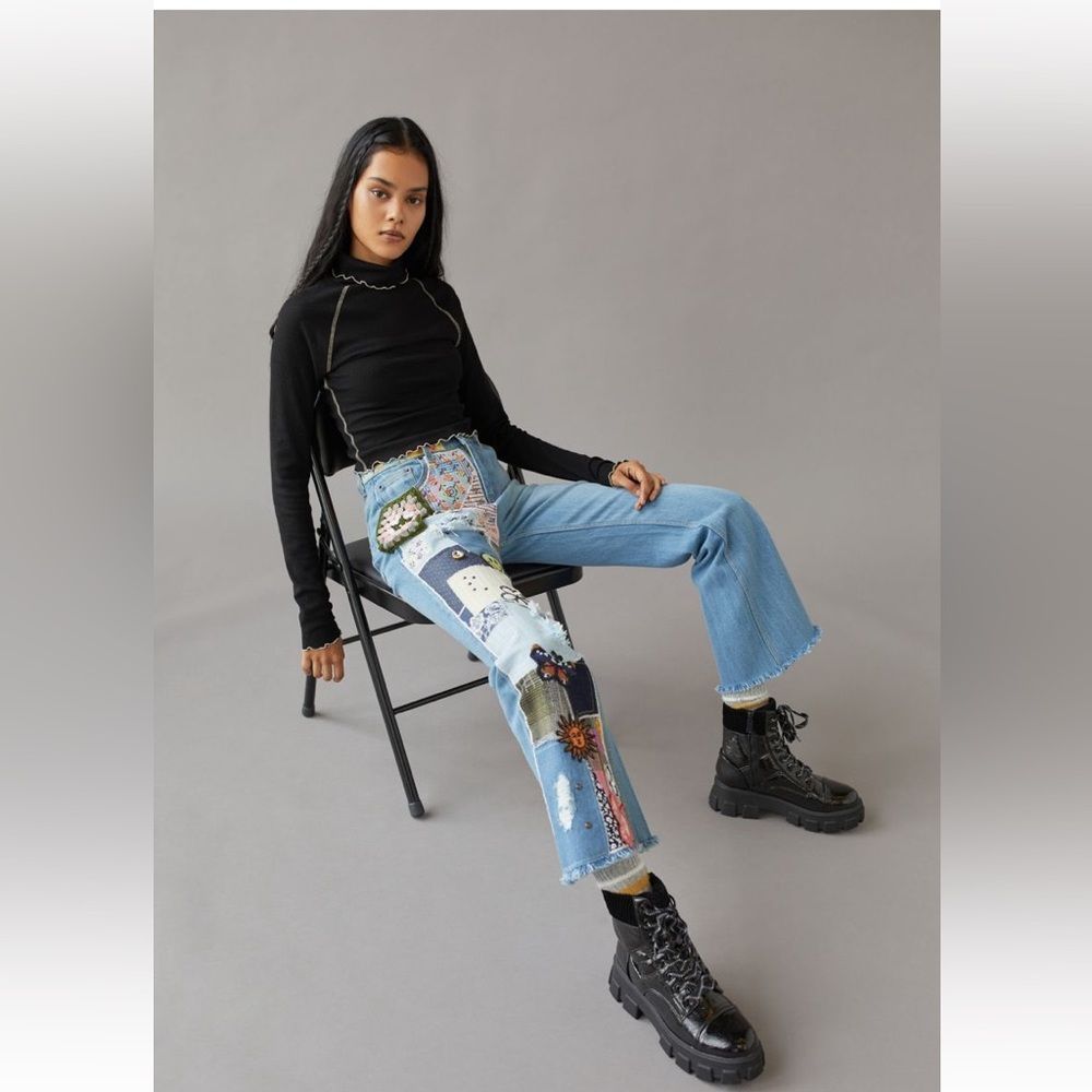 NWT BDG crocheted flared smiley jeans craft high rise floral Urban Outfitters - Picture 3 of 6